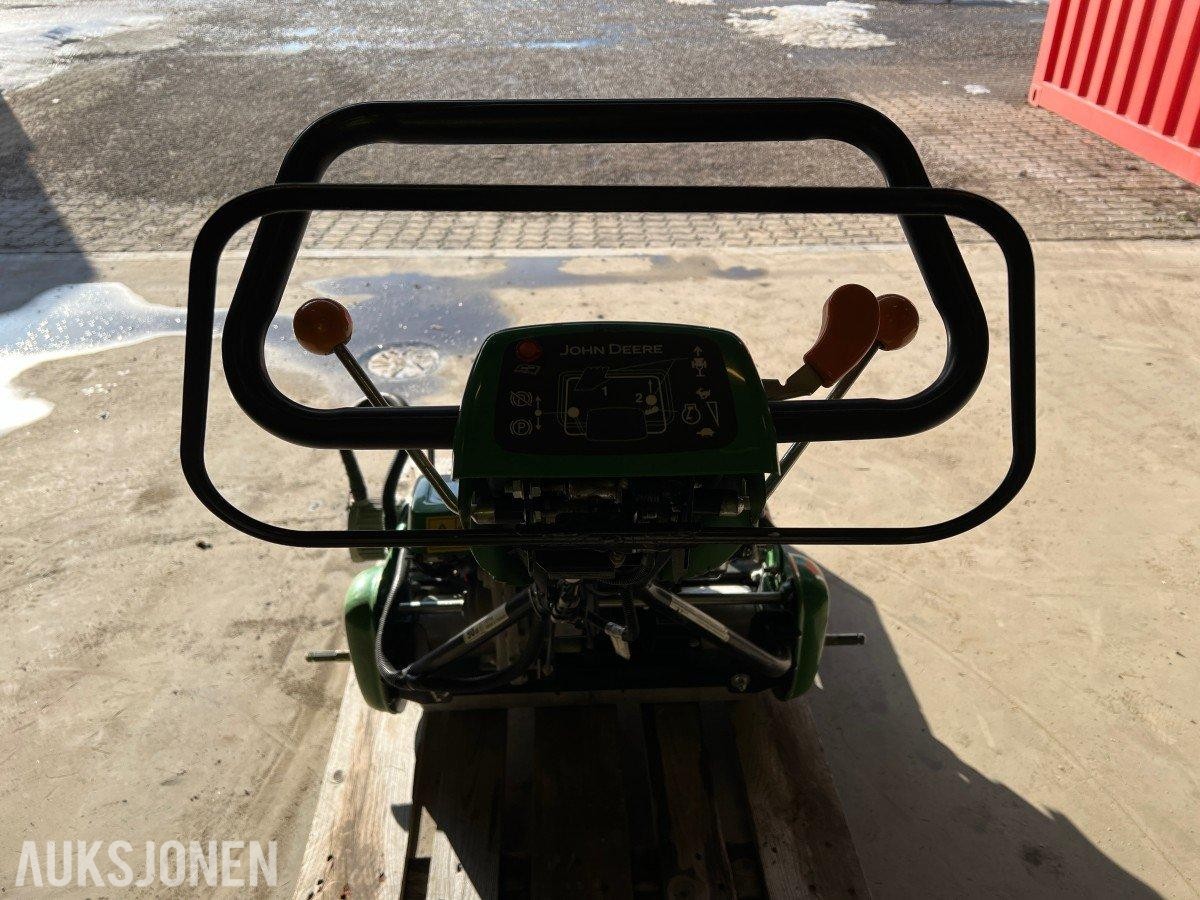 2017 John Deere 220 E-Cut Hybrid Green Klipper